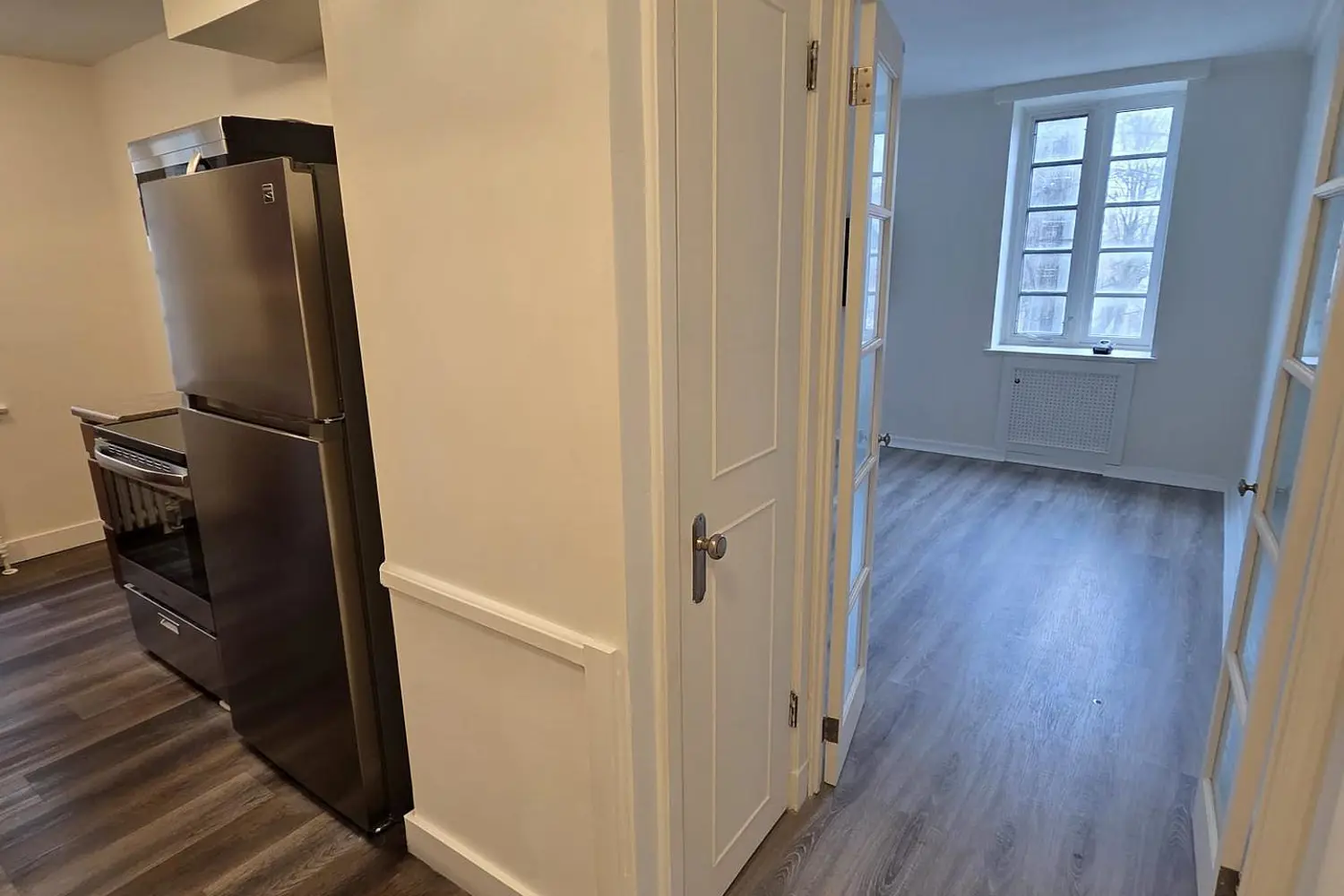 707 Eglinton Avenue 210 photo 4