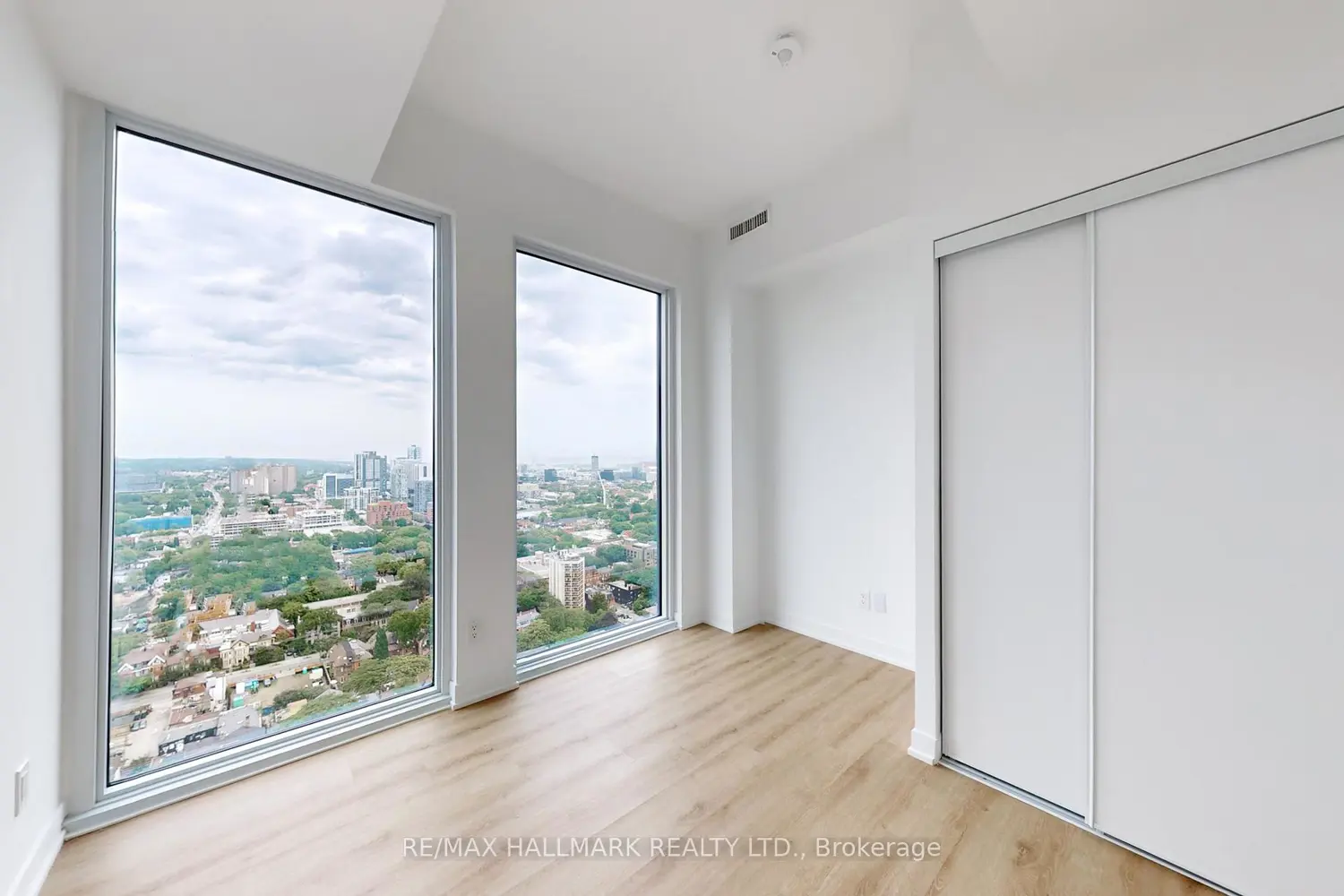 Additional image 15 of 319 Jarvis Street 3515
