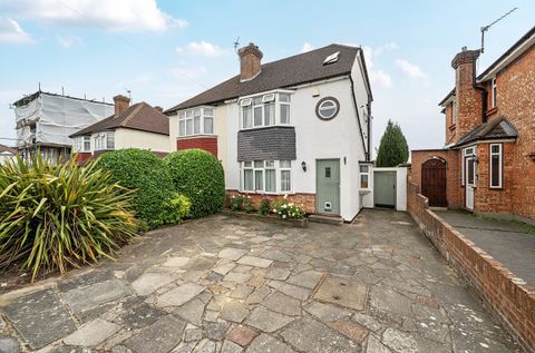 Woodhurst Avenue, Petts Wood, Orpington BR5