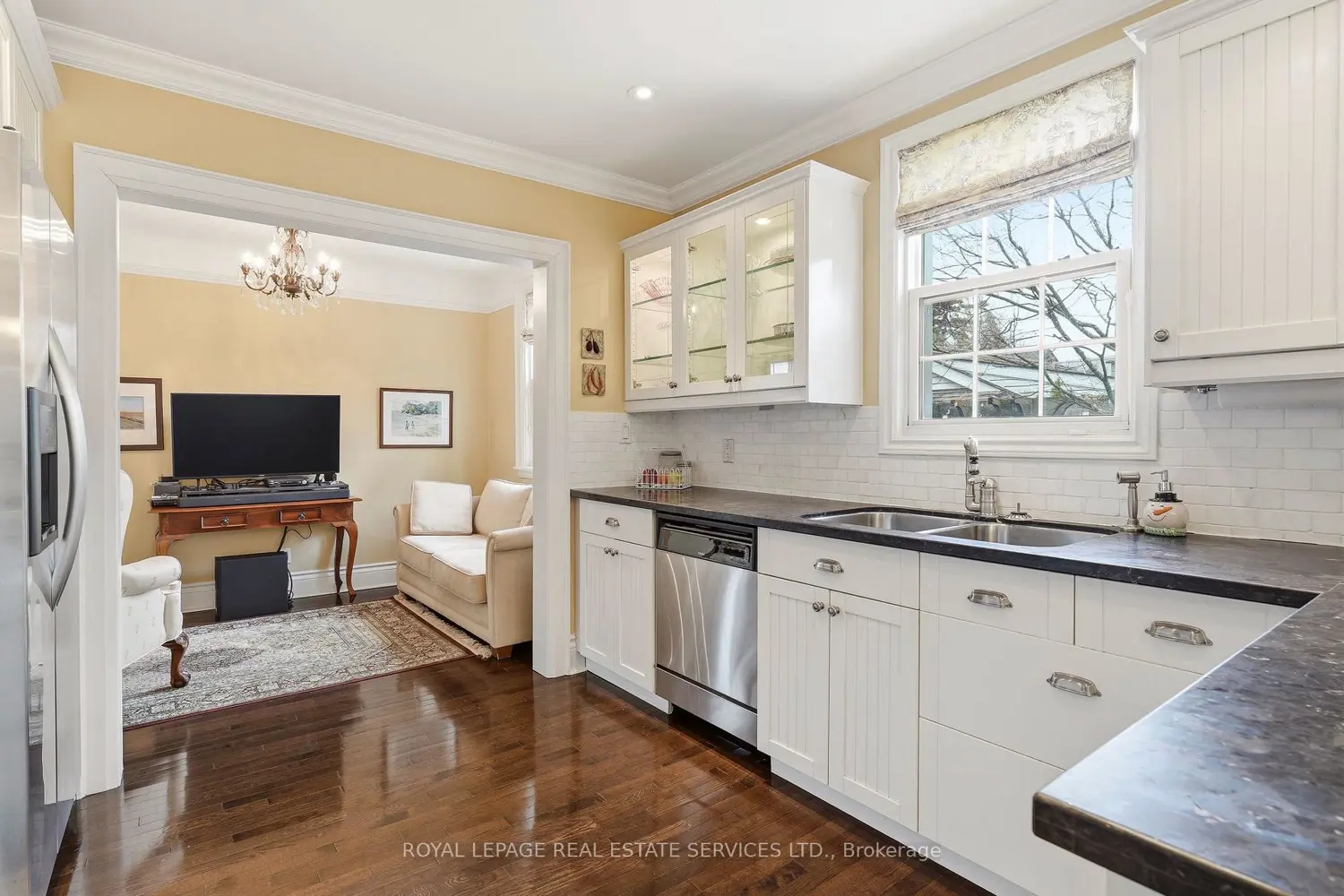 Additional image 9 of 347 Douglas Avenue
