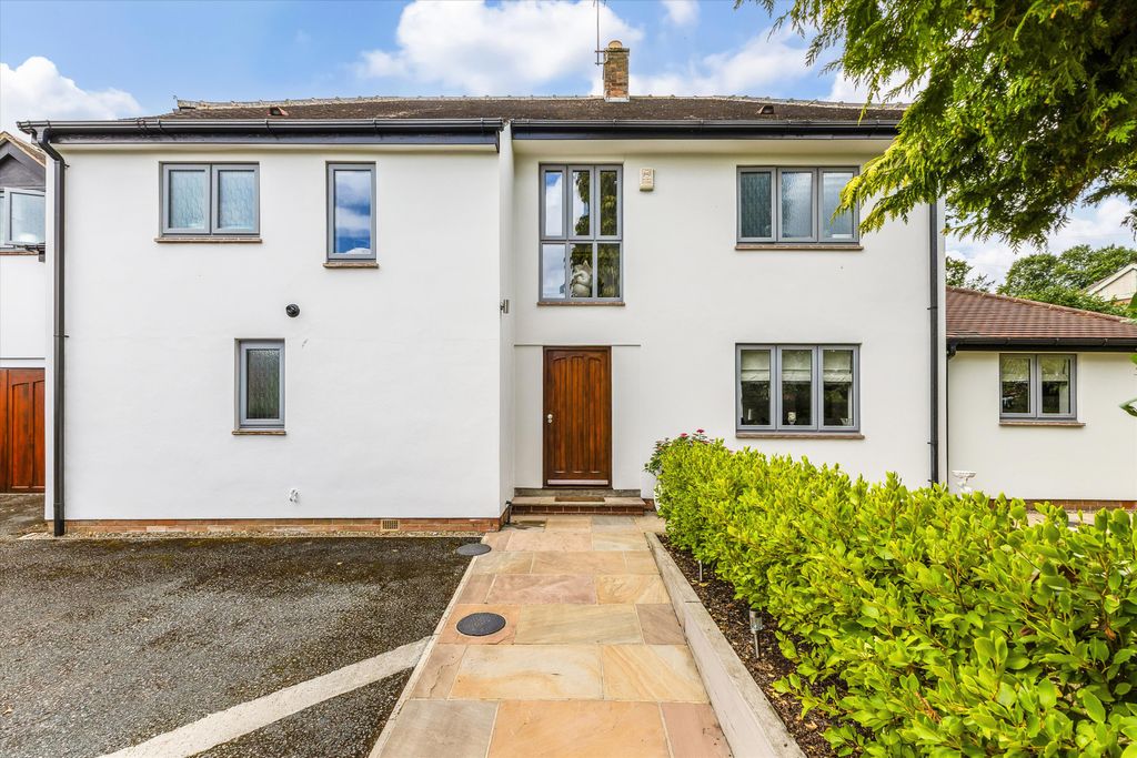 Additional image 27 of 4 bed detached house for saleWarwick Crescent, Harrogate, North Yorkshire HG2