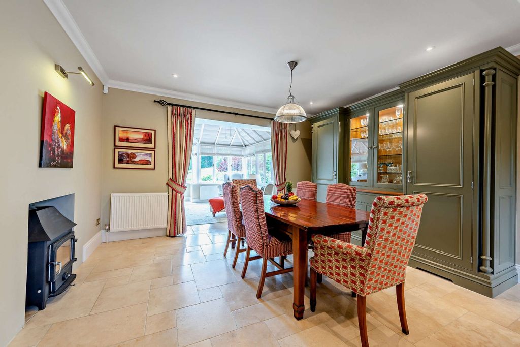 Additional image 7 of 5 bed detached house for saleTennysons Ridge, Haslemere, Surrey GU27