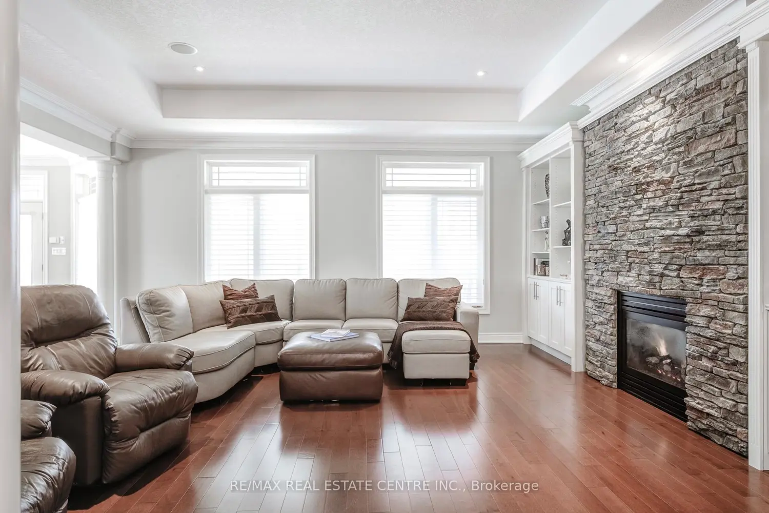 4072 Highland Park Drive photo 2