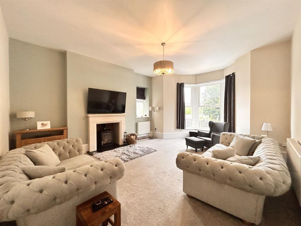 Additional image 4 of 4 bed semi-detached house for saleLinden Road, Halifax HX3