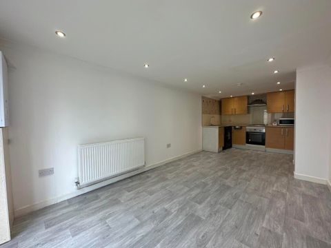 Farm Road, Glasgow G41