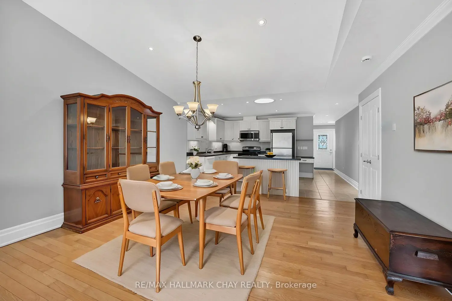 19 Greenway Drive photo 5