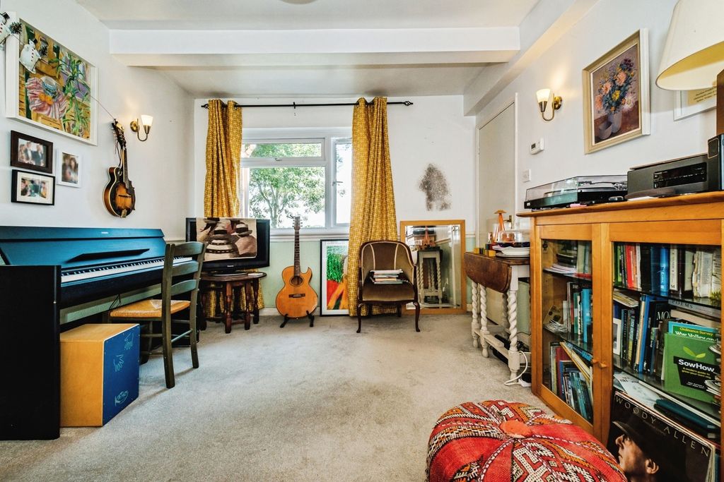 Additional image 2 of 1 bed property for saleKings Barn Villas, Steyning, West Sussex BN44