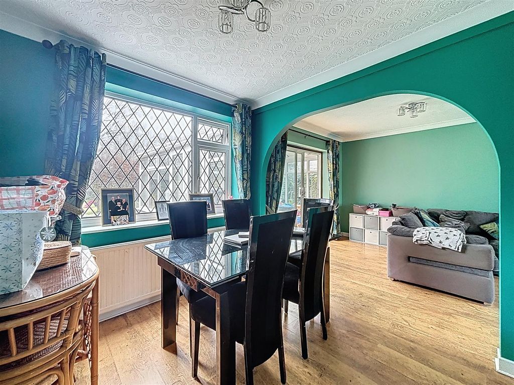 Additional image 6 of 4 bed detached house for saleTranmere Park, Hornsea HU18