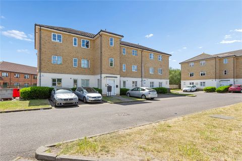 Causton Square, Dagenham RM10