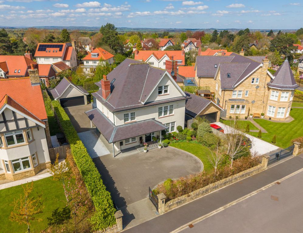 Additional image 5 of 5 bed detached house for saleSussex Avenue, Harrogate HG1
