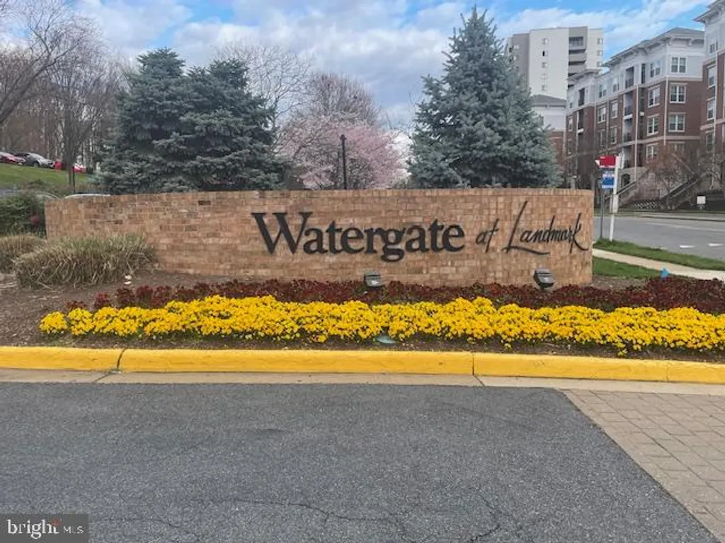 309 Yoakum Parkway Unit 1806, Alexandria, VA 22304