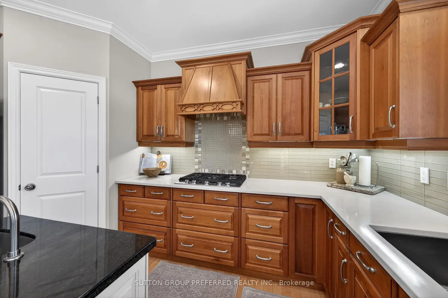 561 Plane Tree Drive photo 3