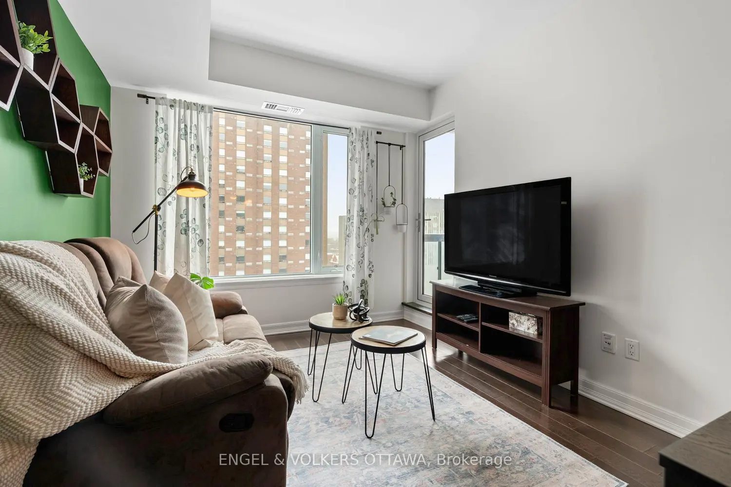 Additional image 12 of 238 Besserer Street 811