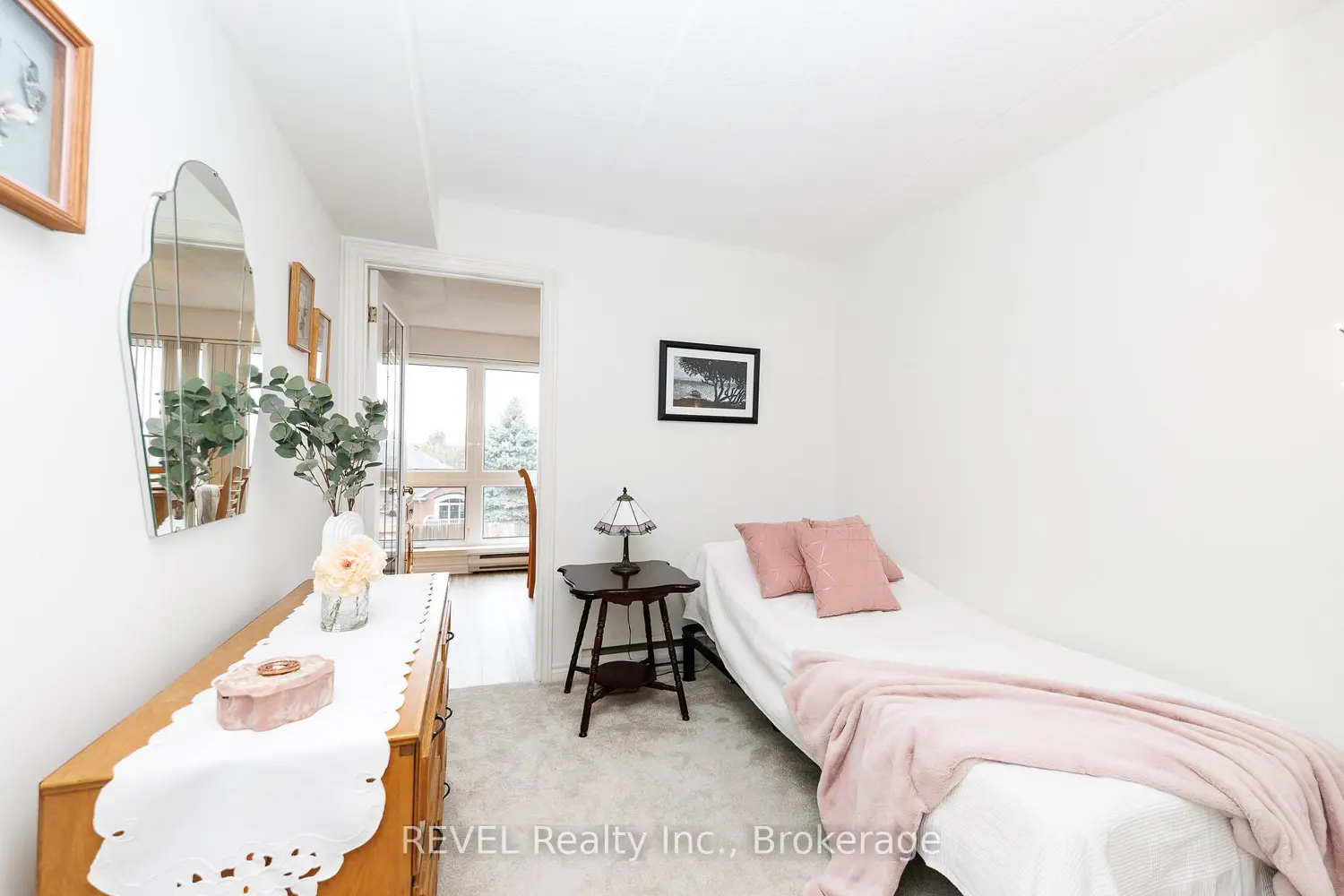 Additional image 8 of 3364 Montrose Road 301