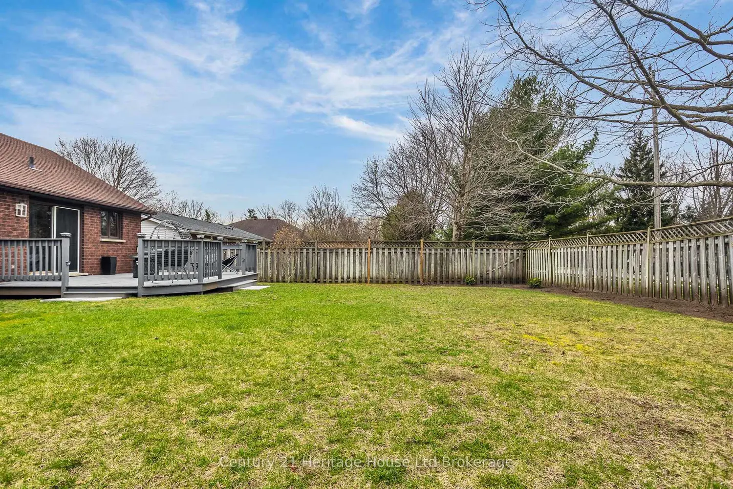 15 Gibson Drive photo 3