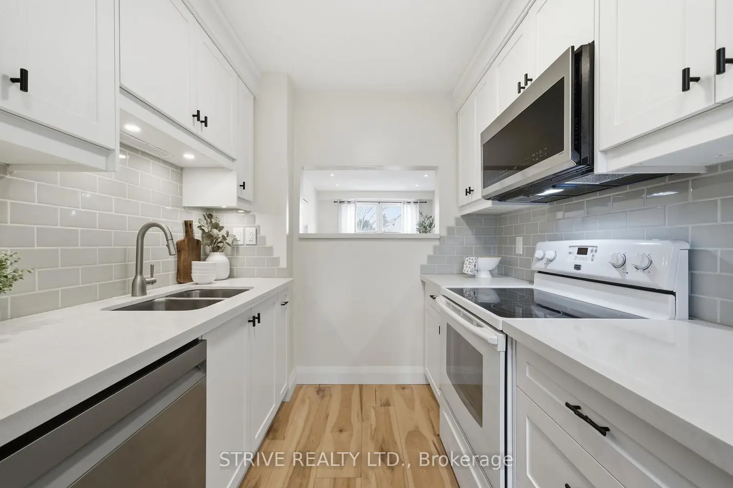 Additional image 6 of 1718 John Street 33