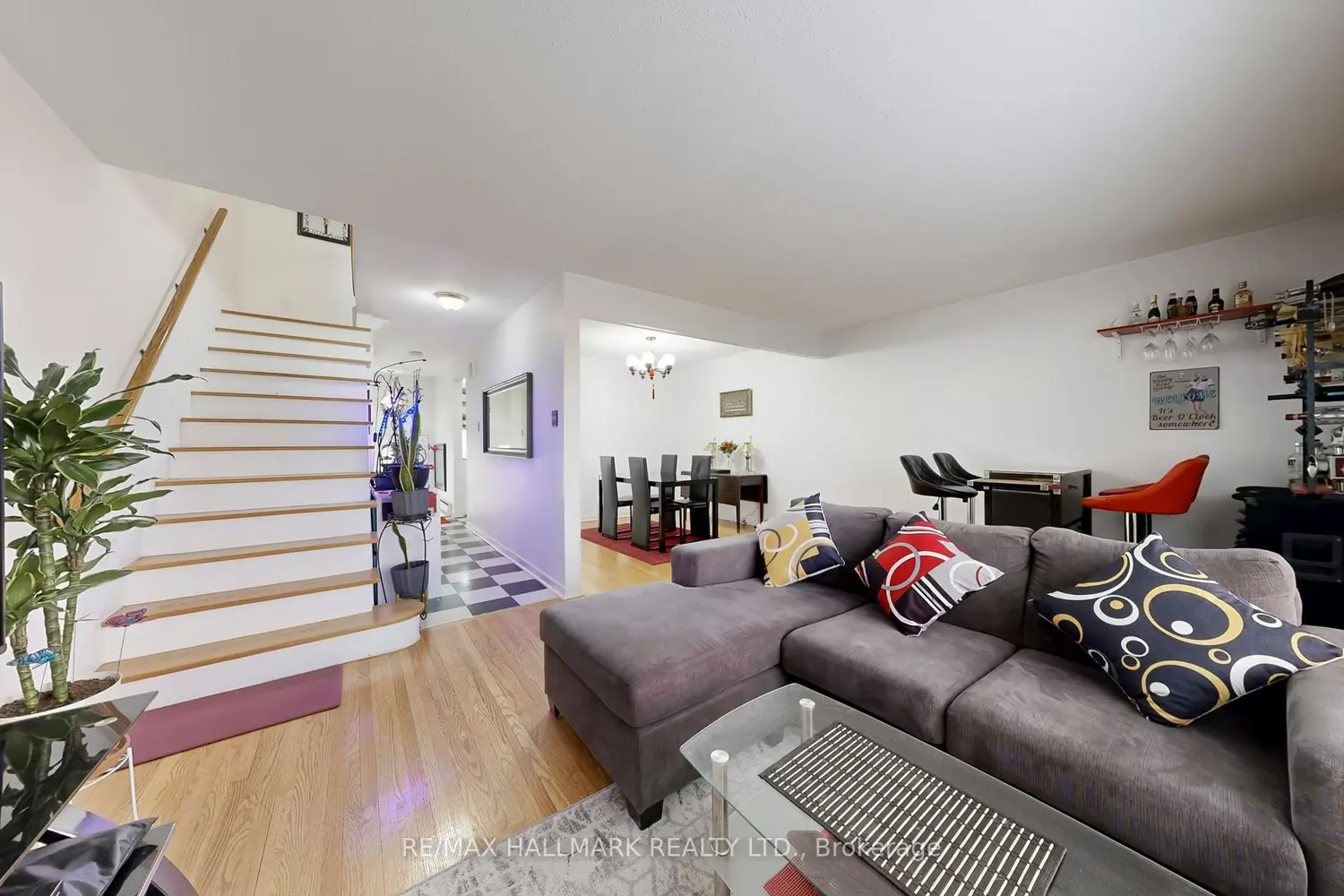 25 Candy Court Way photo 4