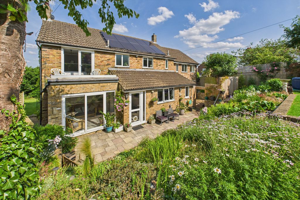 Additional image 31 of 6 bed detached house for saleAstley Road, Hemel Hempstead HP1