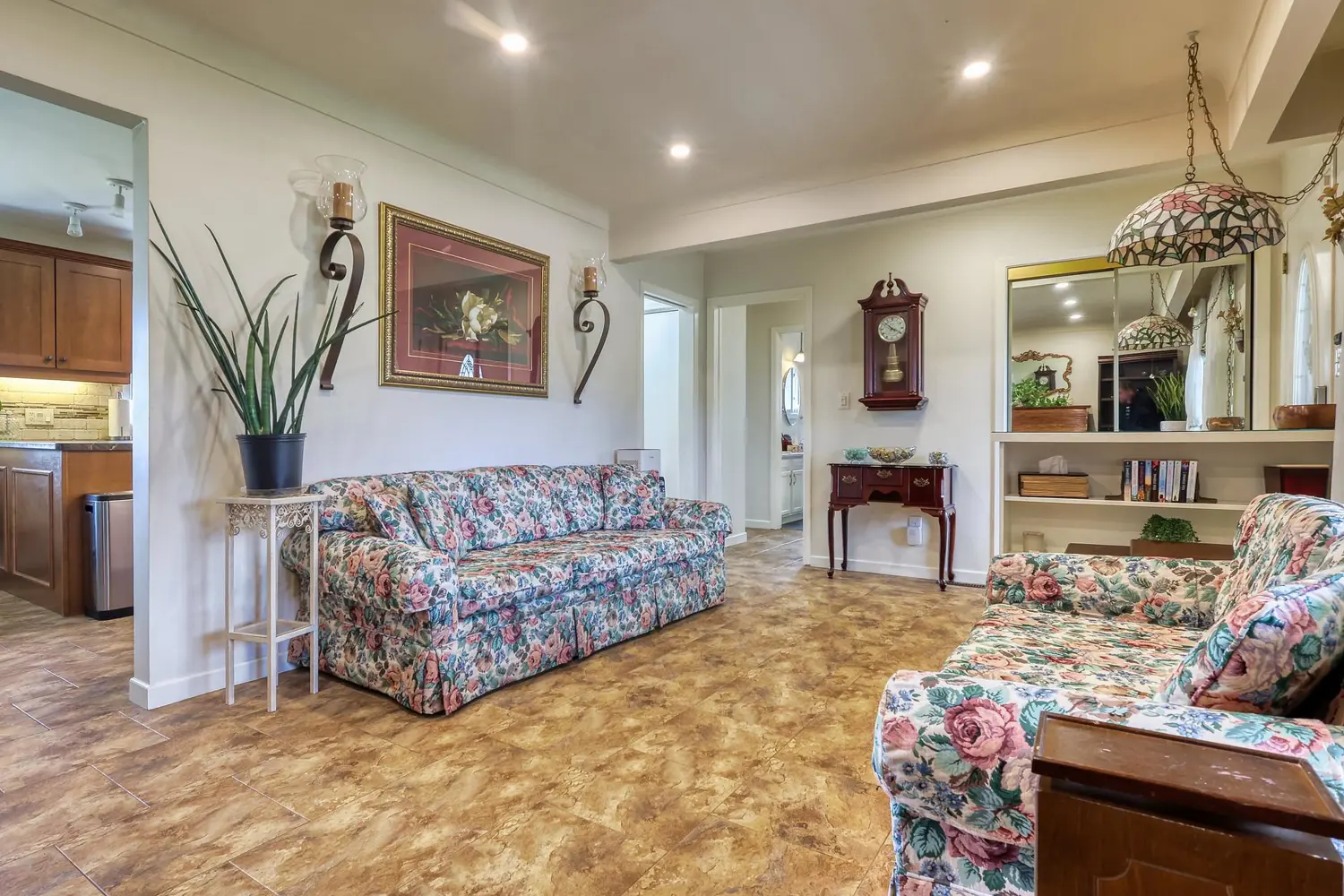 30 Glenview Avenue photo 3