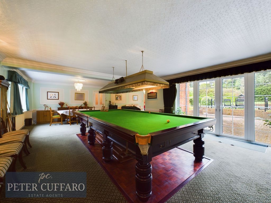 Additional image 3 of 5 bed detached house for saleYewlands, Hoddesdon EN11
