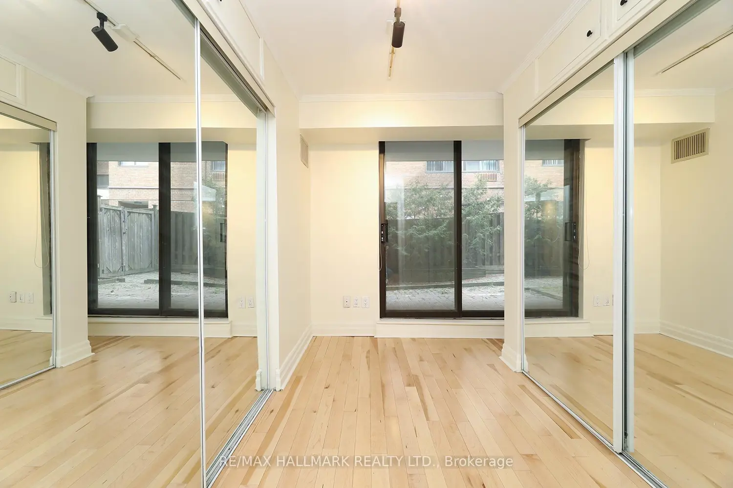Additional image 14 of 212 St George Street 106