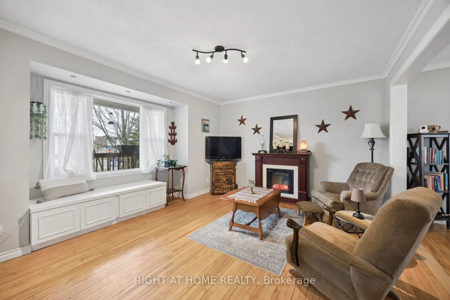 154 Admiral Road photo 3