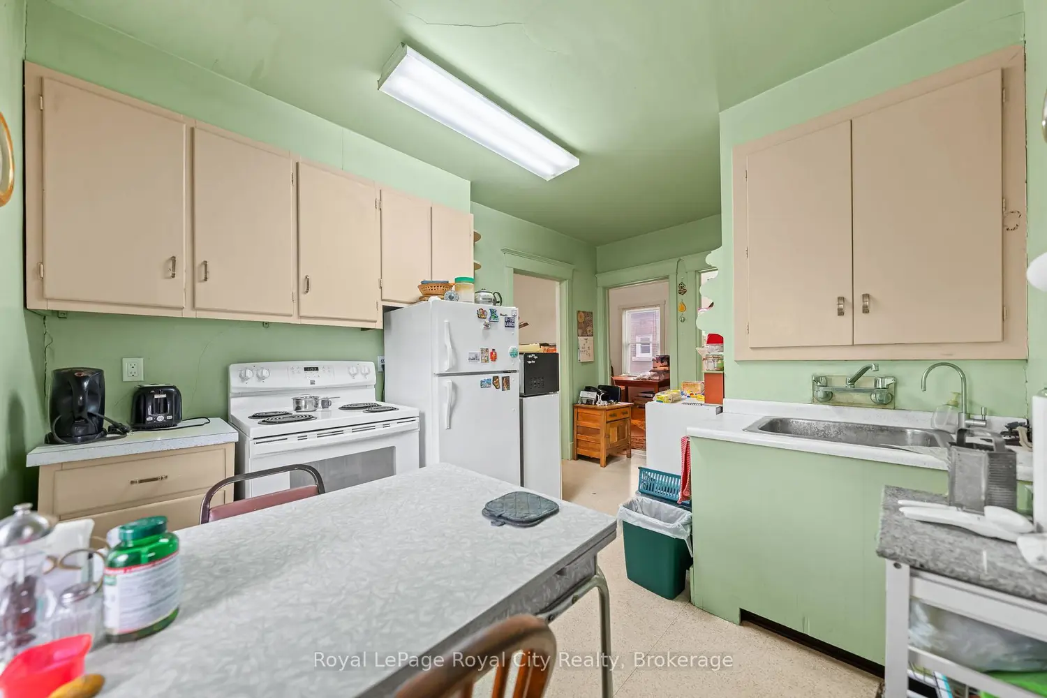 9 Stull Avenue photo 3