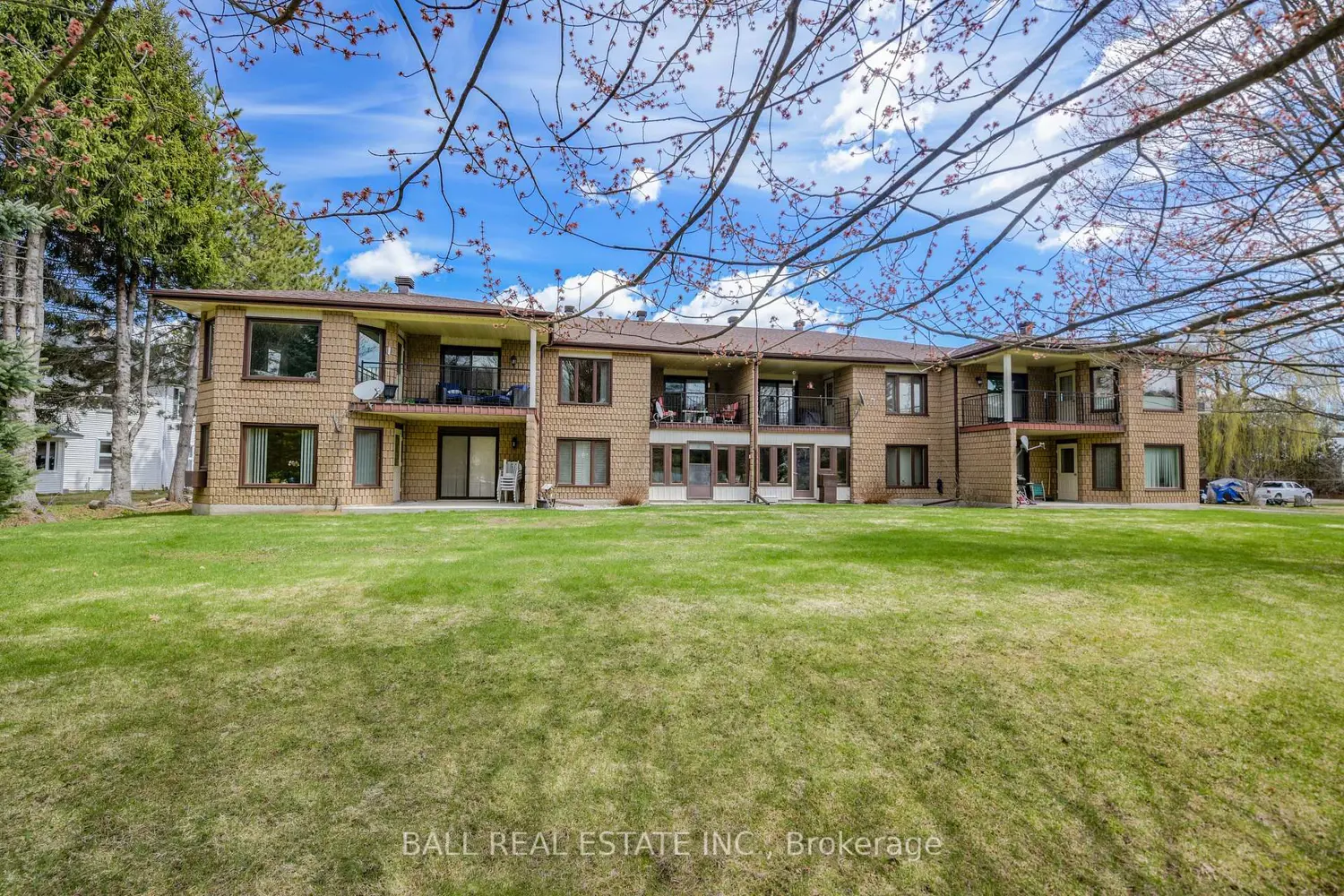16 Alice Street 203