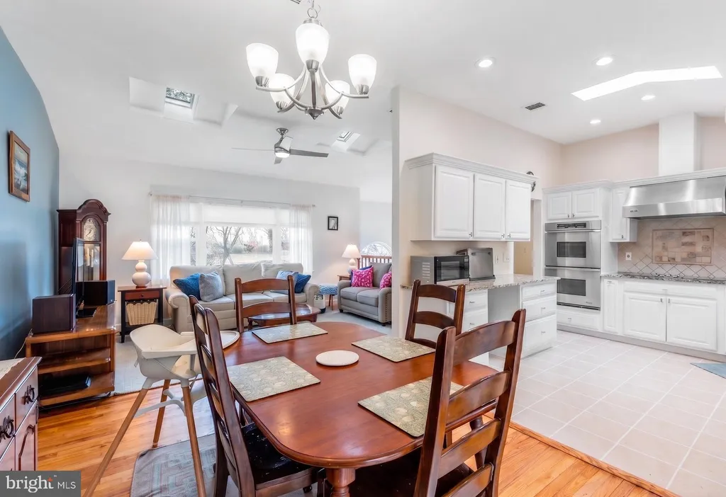 54 Highview Terrace, Dover, NJ 07801 photo 4