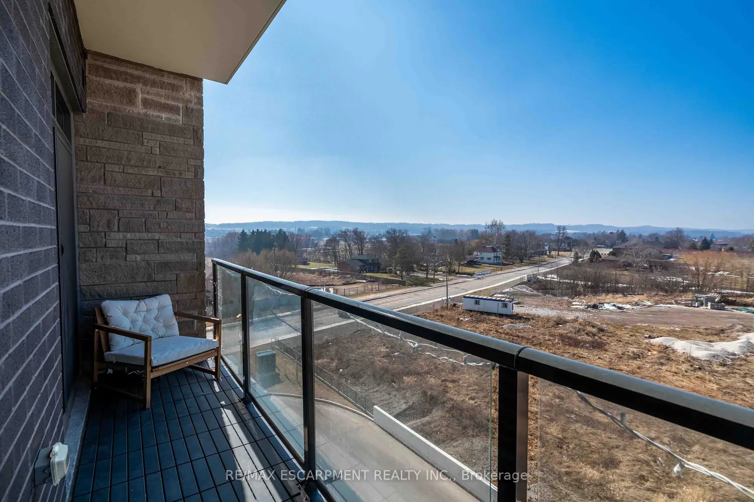 Additional image 13 of 5055 Greenlane Road 541