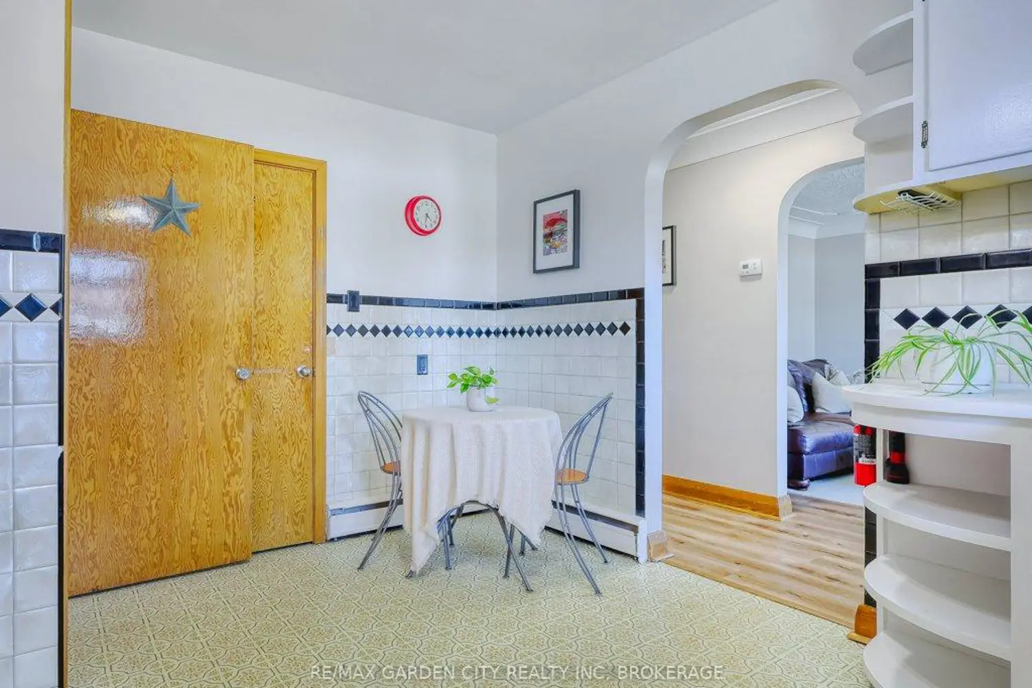 52 Carter Street photo 5