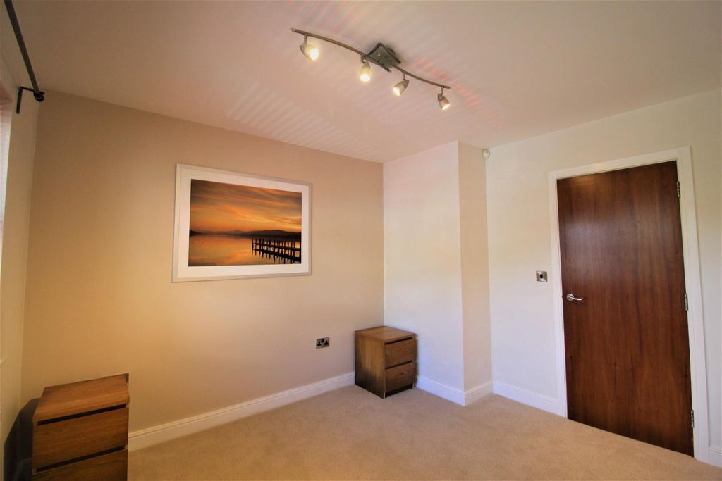 Additional image 10 of 1 bed flat for saleGarden Street, Huddersfield HD1