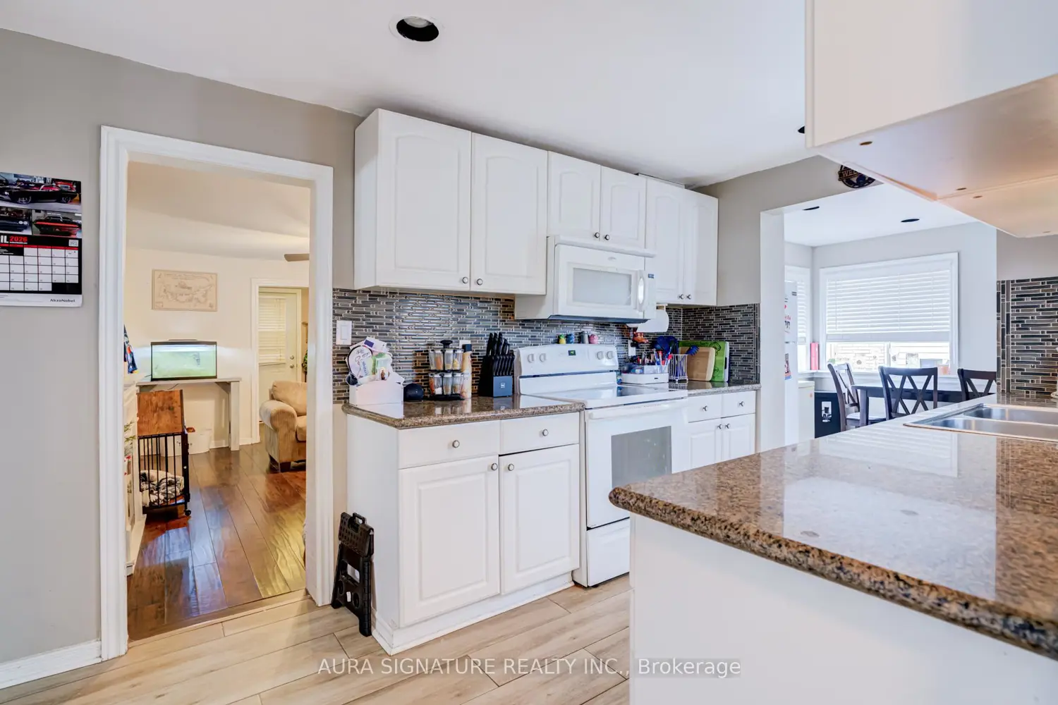 20 Riveredge Drive photo 5
