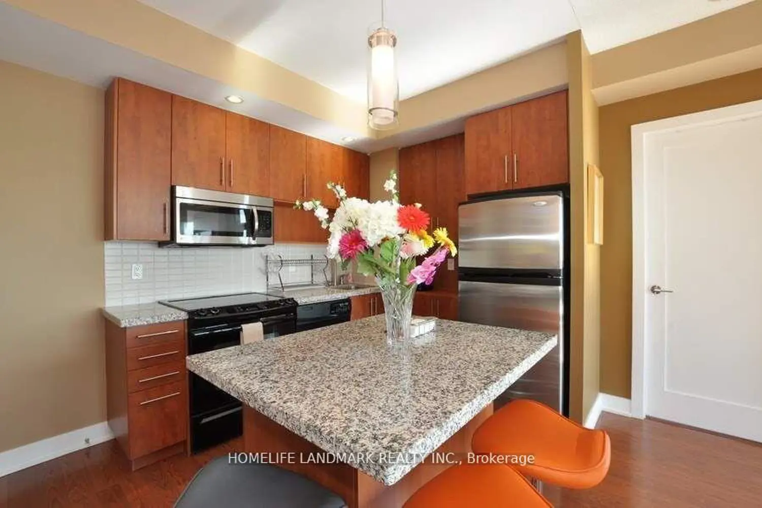 Additional image 11 of 120 Homewood Avenue 1807