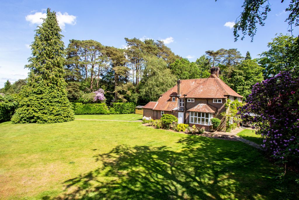Additional image 2 of 5 bed detached house for saleTilford Road, Hindhead GU26