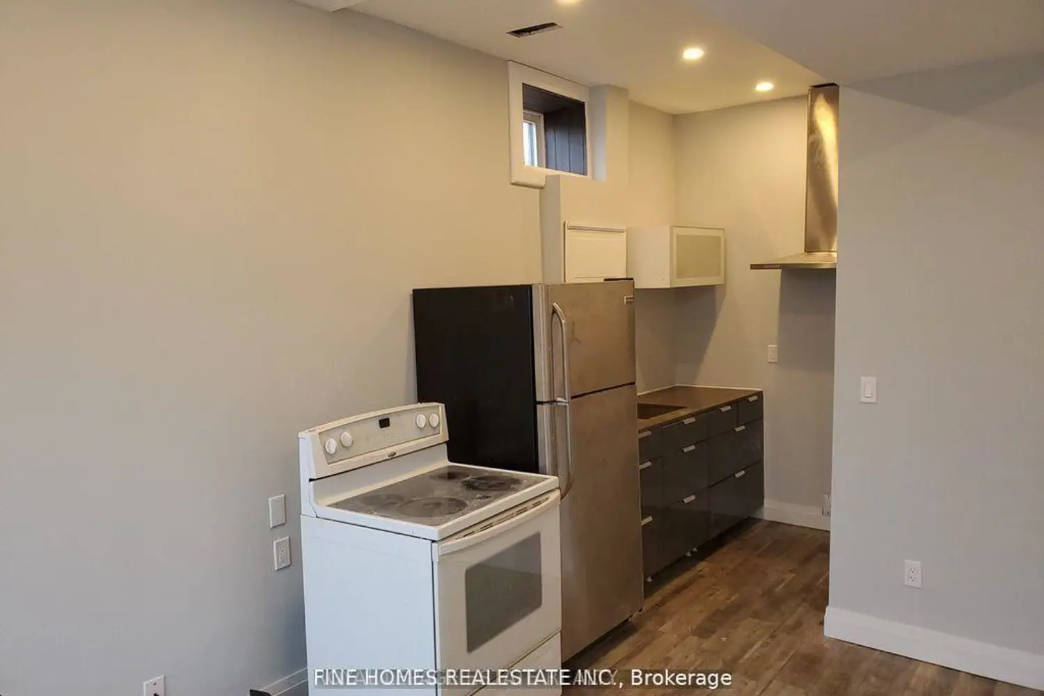 Additional image 6 of 1762 Keele Street