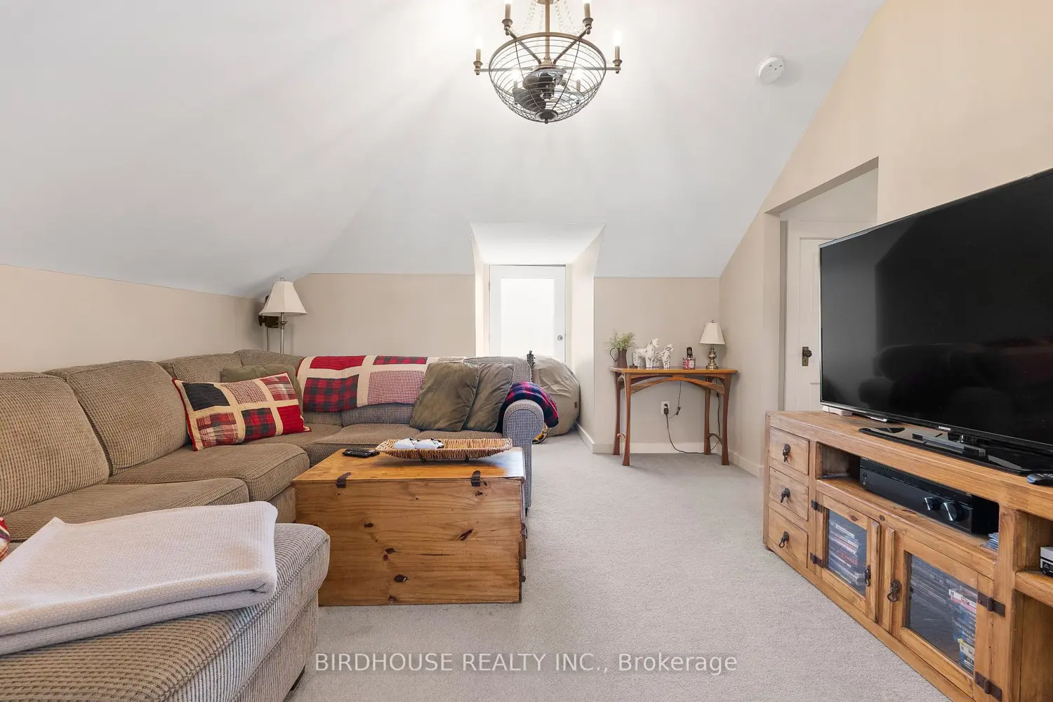 Additional image 13 of 69 Bond Street