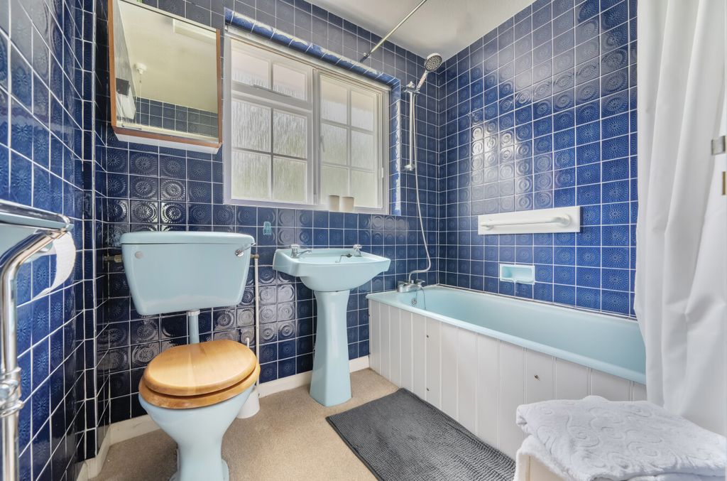 Additional image 16 of 4 bed detached house for saleParsons Lane, Hindhead, Surrey GU26