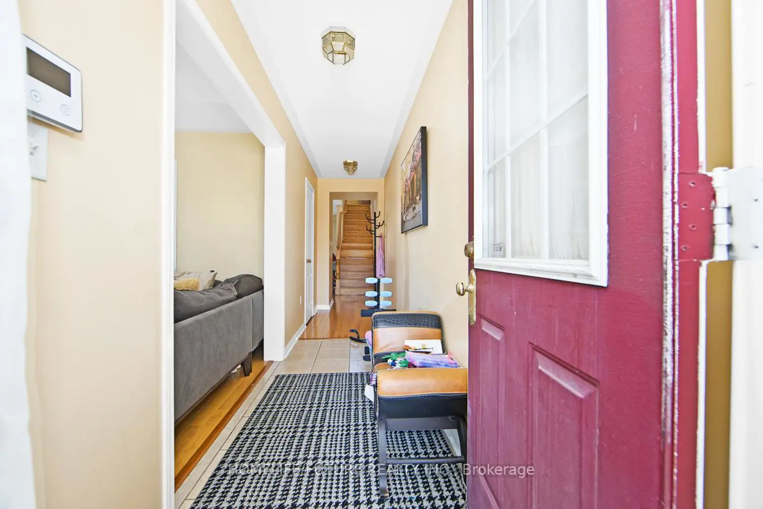 94 Staines Road photo 2