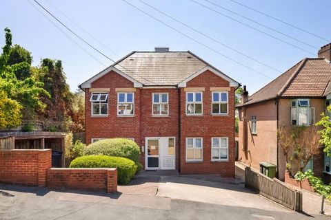 Lowther Hill, Forest Hill, London SE23