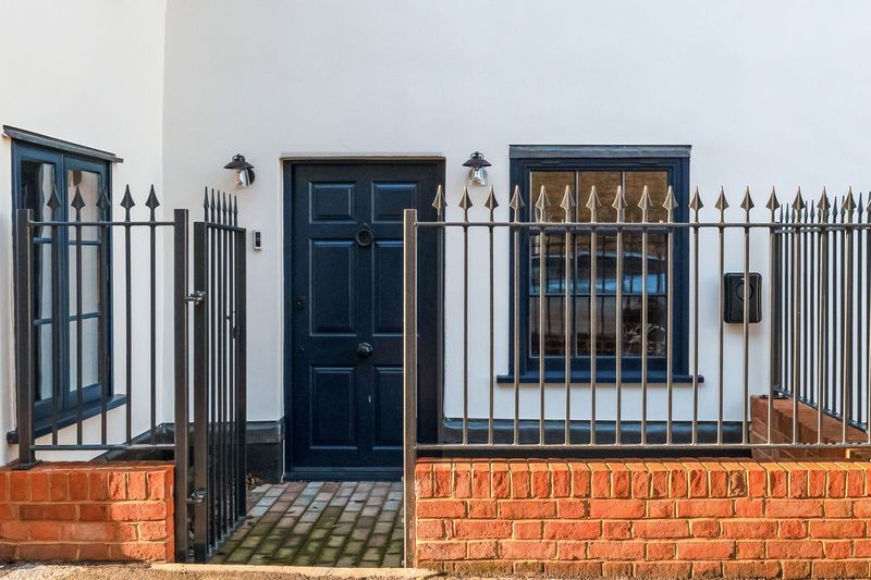 Additional image 2 of 4 bed semi-detached house for saleCowbridge, Hertford SG14