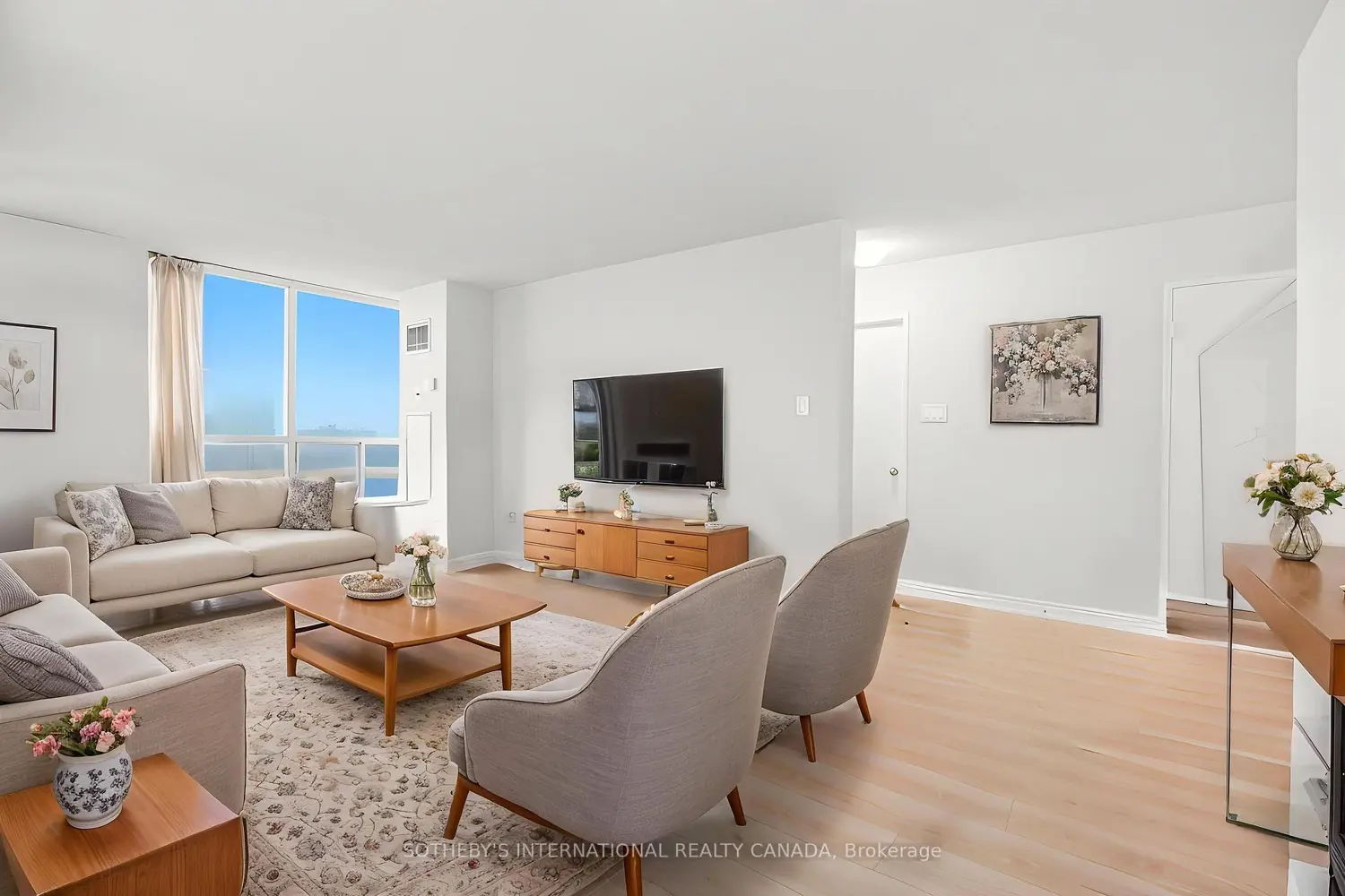 75 King Street 1512 photo 4