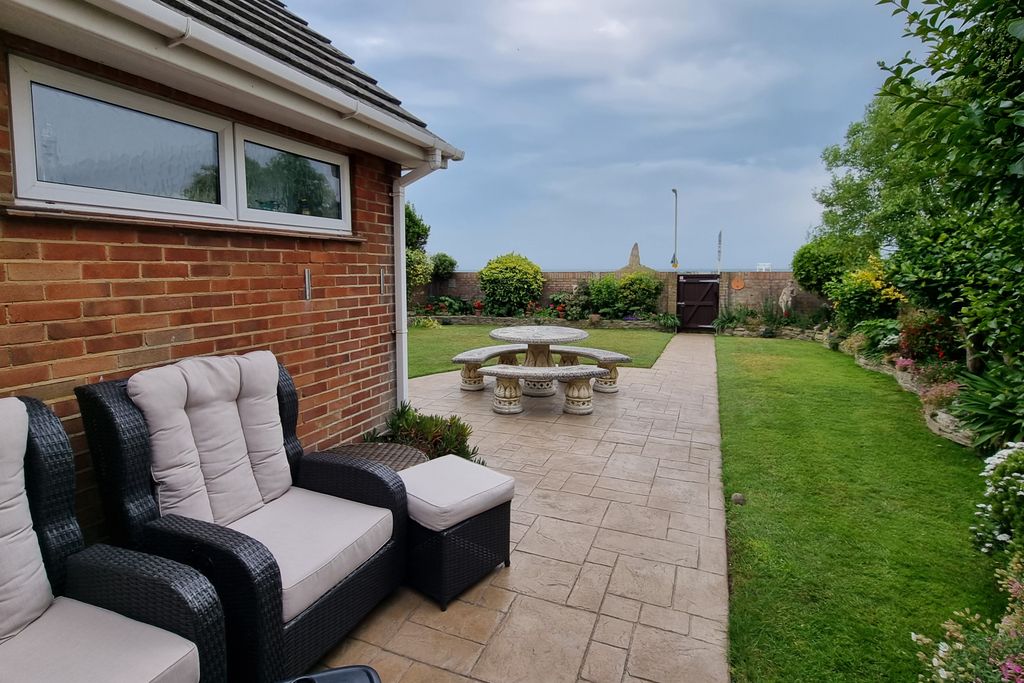 Additional image 21 of 3 bed detached house for saleHayling Island, Hampshire PO11