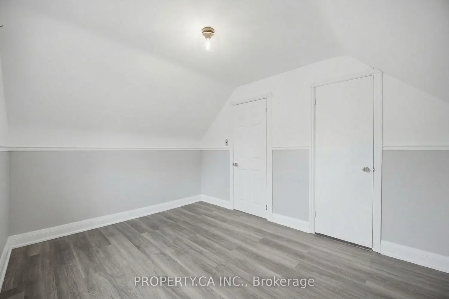 109 Pleasant Avenue photo 4