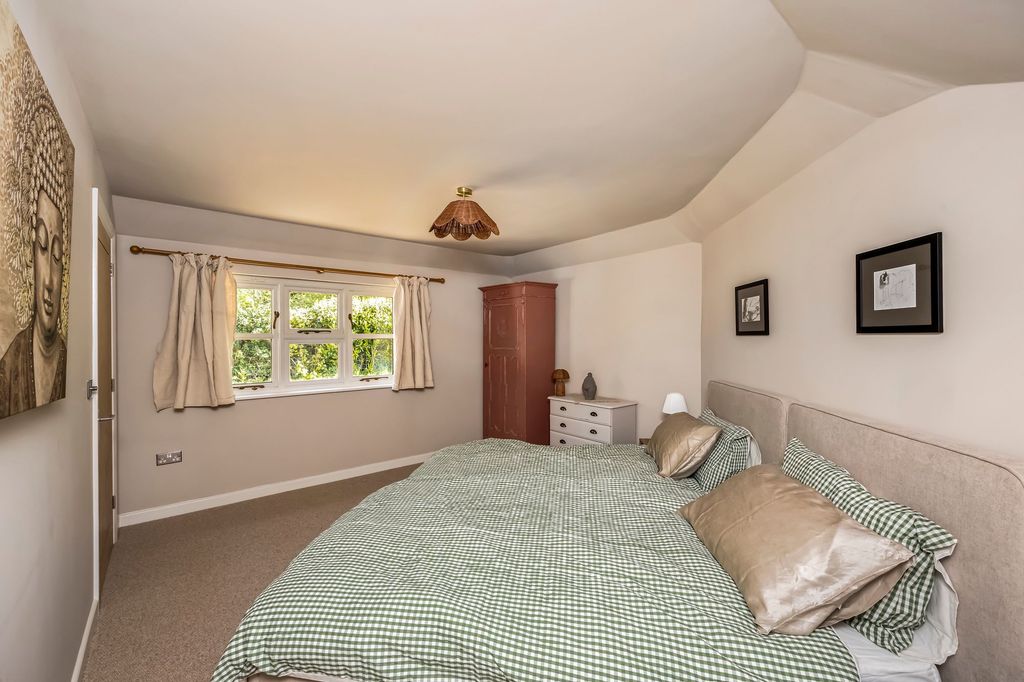 Additional image 20 of 5 bed detached house for saleWimlands Lane, Faygate RH12