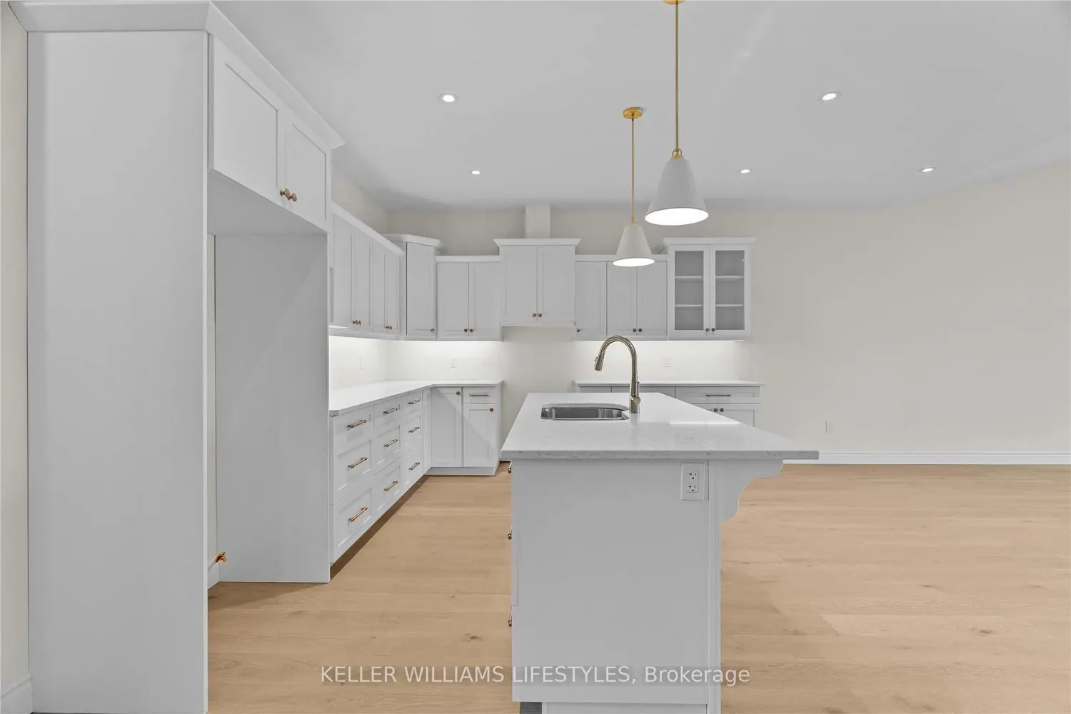 Additional image 3 of 110 Leneve Street