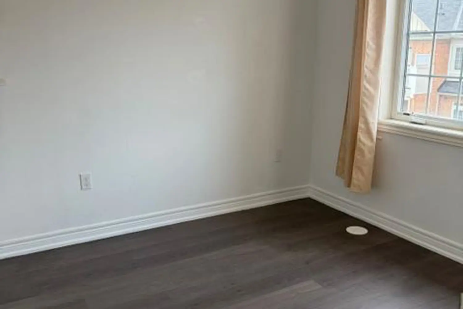 Additional image 8 of 27 Spiv Grove Way