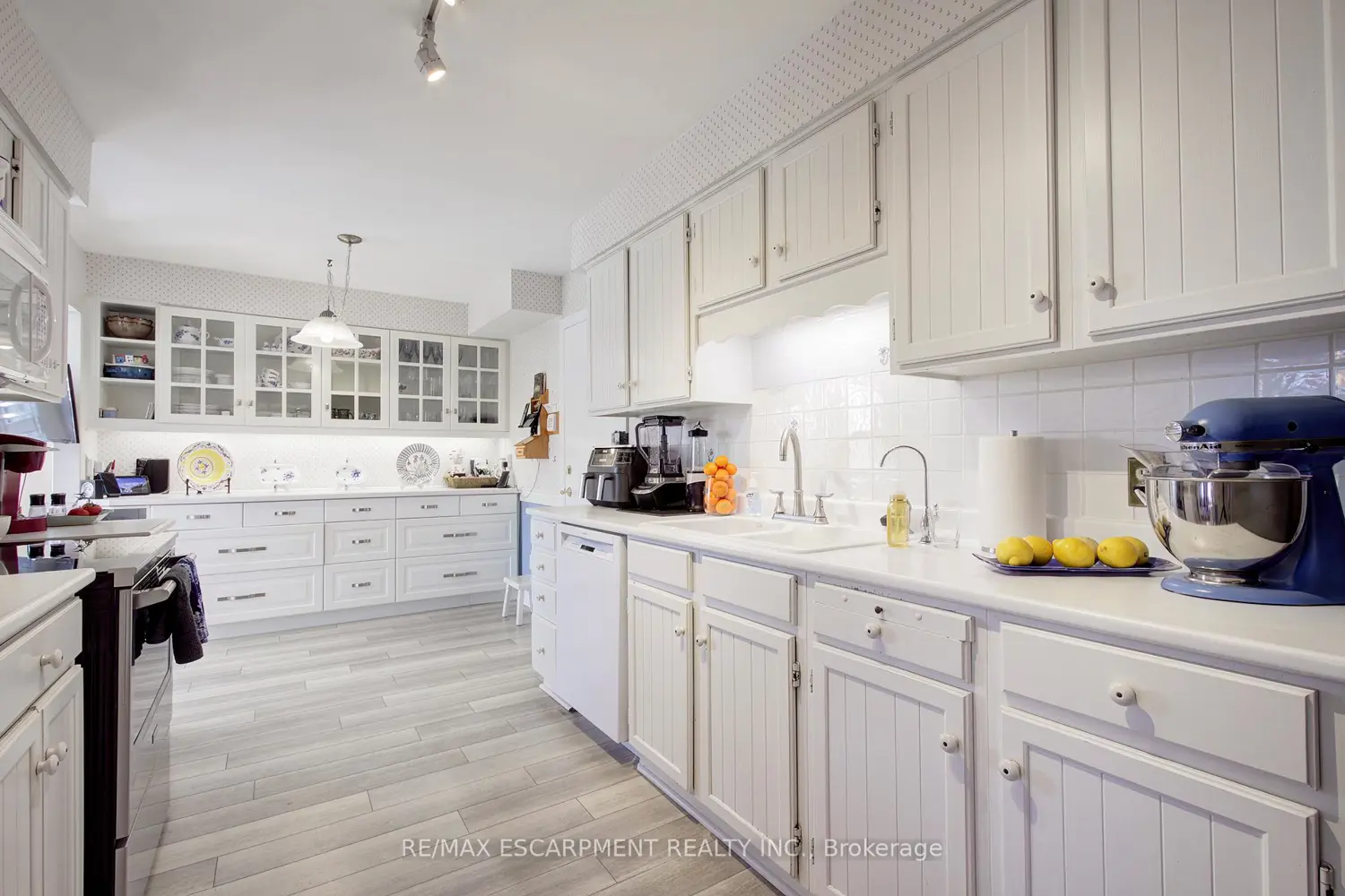 1233 Havendale Boulevard photo 4