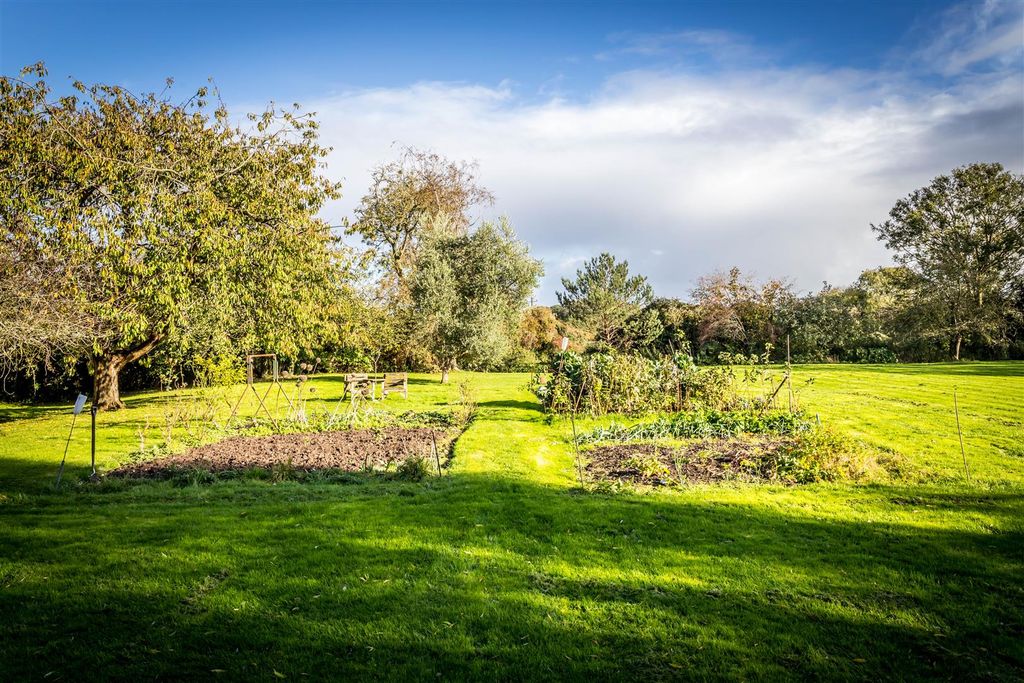 Additional image 47 of 7 bed detached house for saleChurch Lane, Warblington, Hampshire PO9