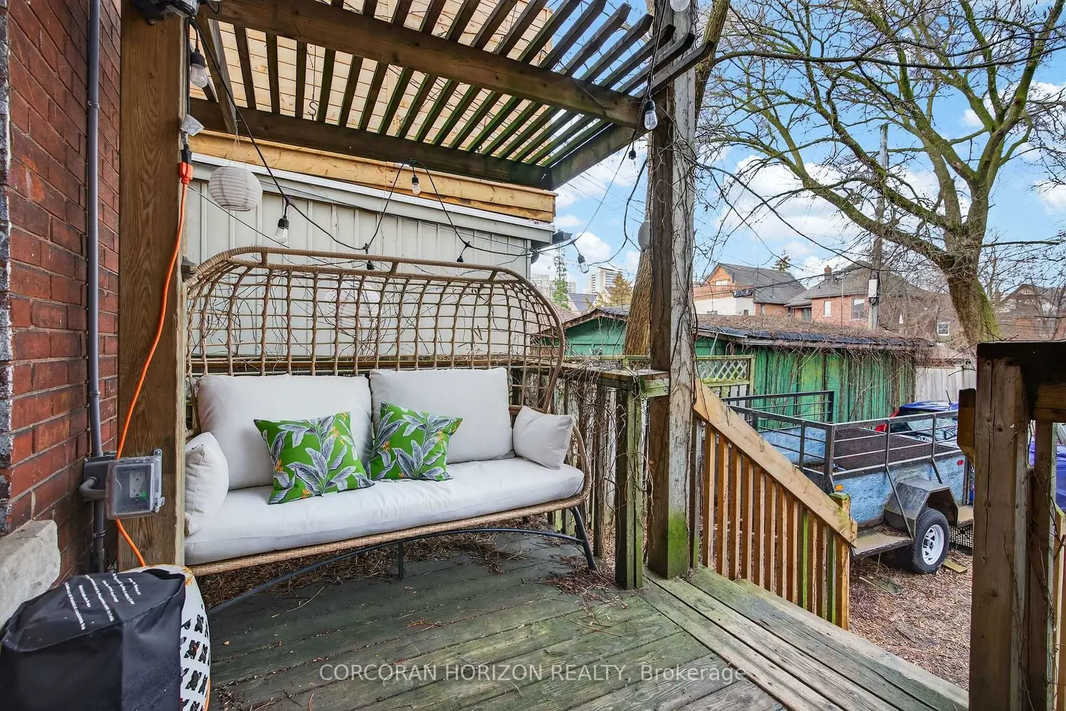 256 Keele Street photo 5